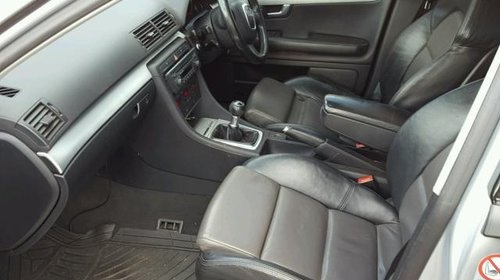 Dezmembram Audi A4 B7 Avant model S-line