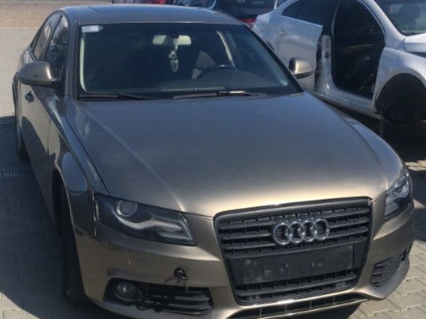 Dezmembram Audi A4 B8 2.7 TDI an fabr.2010