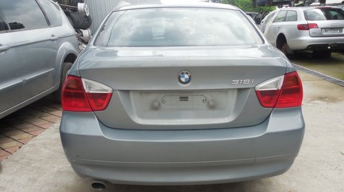 Dezmembram BMW 318i SE, 2.0 Benzina, E90