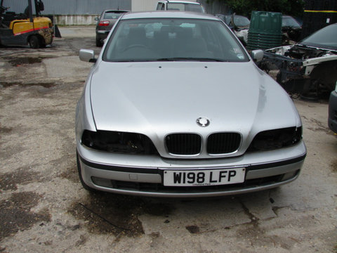 Dezmembram BMW 5 Series E39 [1995 - 2000] Sedan 4-usi 523i AT (170 hp) SE 2.5i
