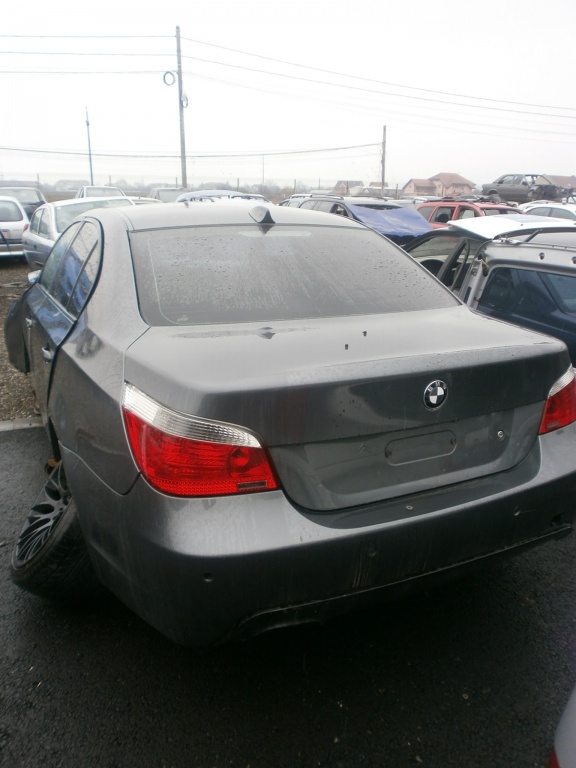 Dezmembram BMW 525 2004, 2.5D, 120KW, 180000 KM