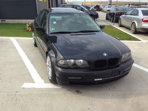 Dezmembram BMW E46 318i