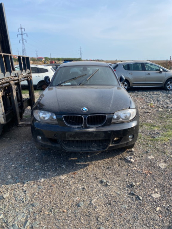 Dezmembram bmw e81 facelift an 2010 pachet M