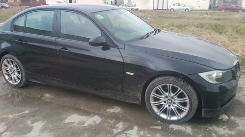 Dezmembram BMW E90 2.0 tdi 320I ES din 2