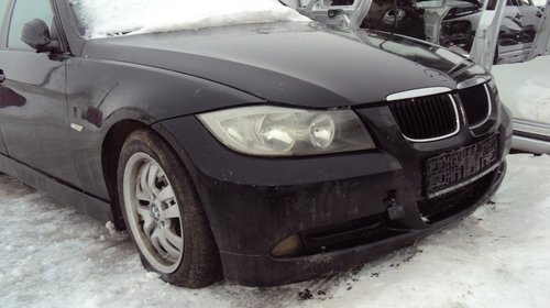 Dezmembram BMW E90 - 2006 - 318