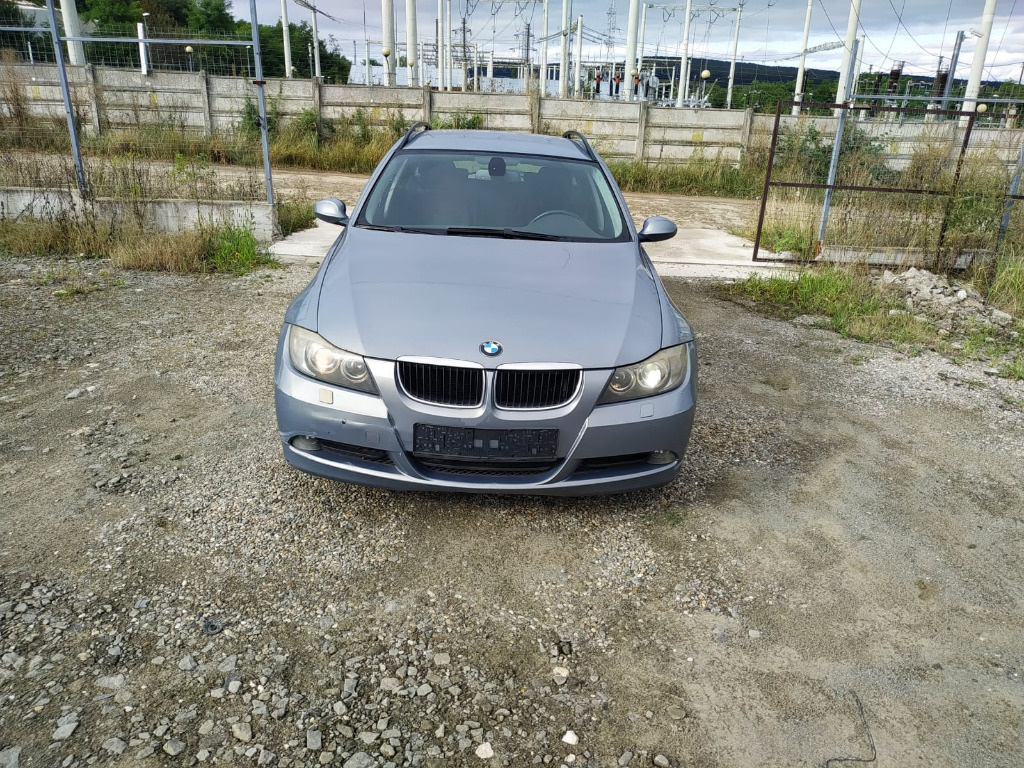 Dezmembram BMW E91 2.0 d 122 Cp Germania