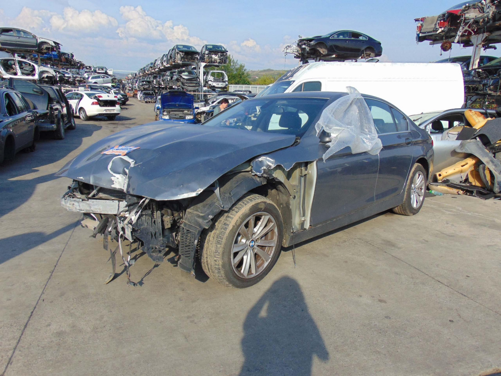 Dezmembram Bmw Seria 5 F10, 2.0 d ,Tip motor: N47T , fabricatie 2010