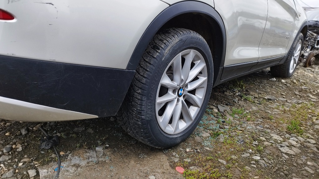 Dezmembram BMW X3 F25 3.0 d 258cai Autom