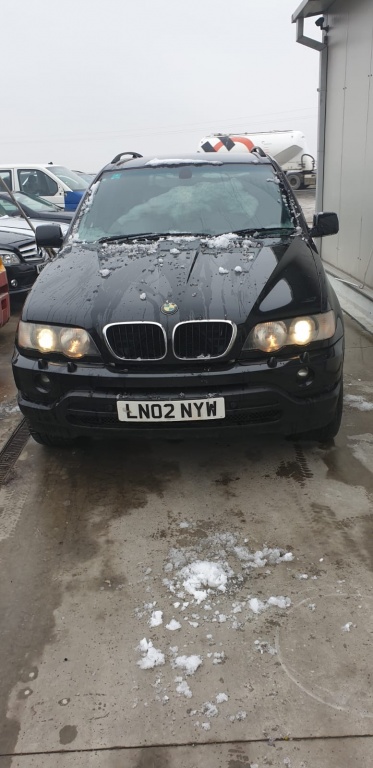 Dezmembram BMW X5 an 2002 3.0 D