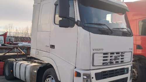 Dezmembram camion marca VOLVO 460 euro 3