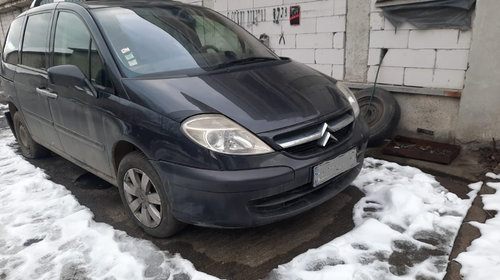 Dezmembram Citroen C 8,an fabricatie 200