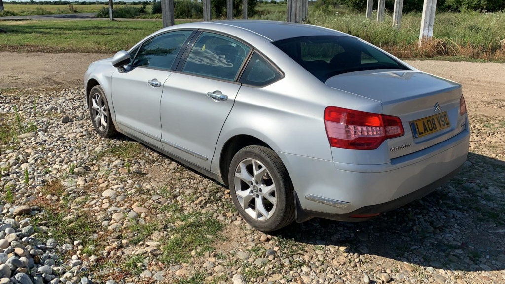 Dezmembram Citroen C5 2.0 Hdi An 2008