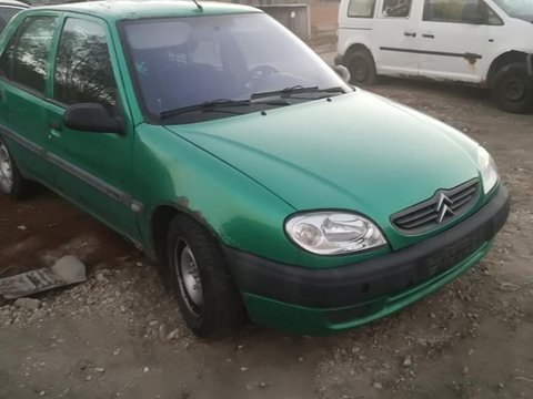 Dezmembram Citroen Saxo an 2001