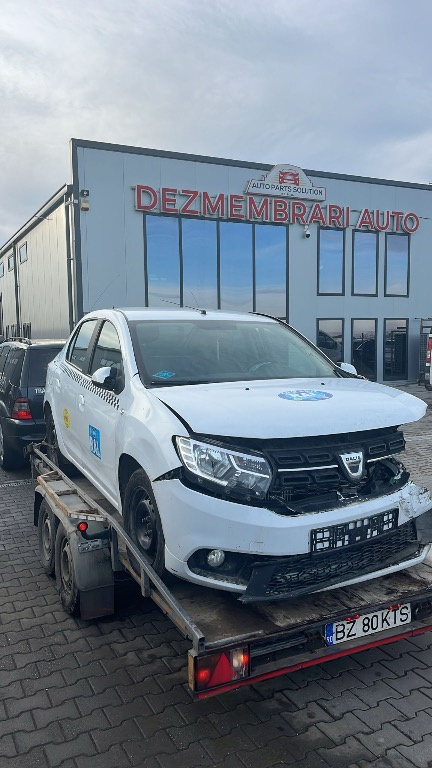 Dezmembram Dacia Logan 0.9 TCE din 2019