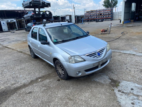 Dezmembram Dacia Logan 1.6 16V An 2006