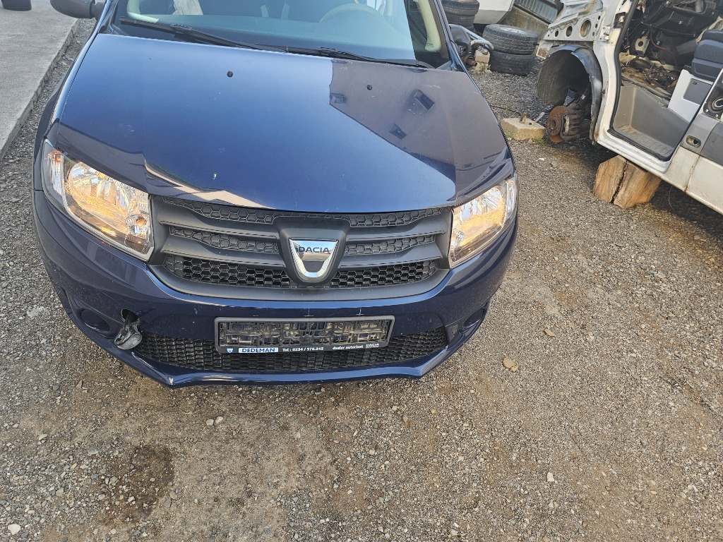 Dezmembram Dacia Logan 2 an 2016, 1.2 benzina D4F-F7 54KW 70.000 km.