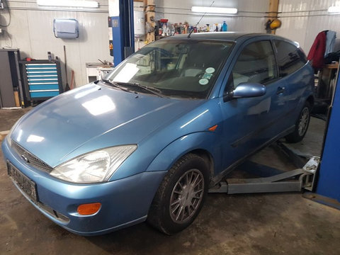 Dezmembram Ford Focus 1.8TD