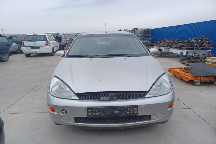Dezmembram Ford Focus [1998 - 2004] Hatchback 5-usi 1.6 MT (101 hp)