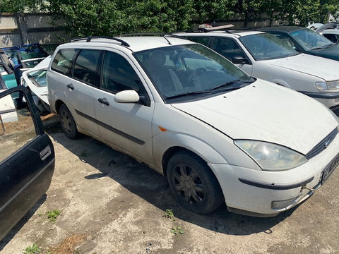 Dezmembram Ford Focus [1998 - 2004] wagon 5-usi 1.8 MT (116 hp)