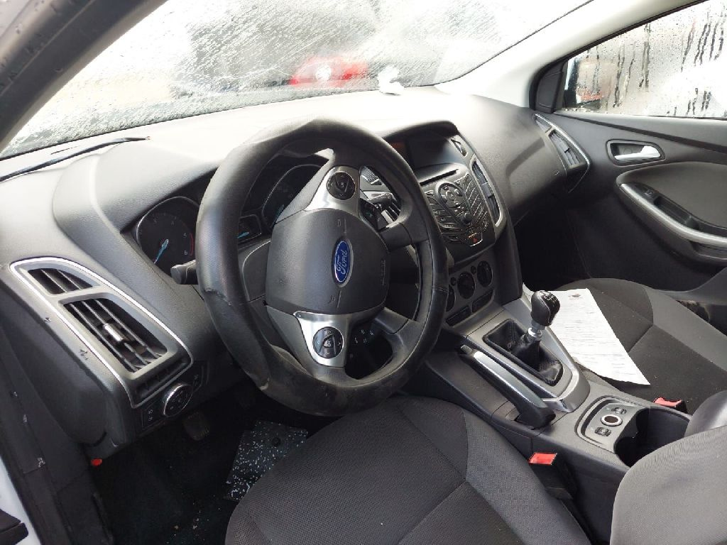 Dezmembram FORD FOCUS III - BREAK - 1.6 