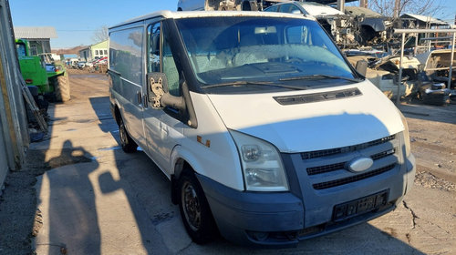 Dezmembram Ford Transit, an 2008, motor 