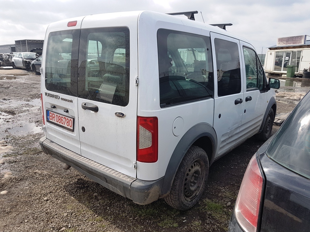 Dezmembram Ford Turneo Connect - 2010 - 