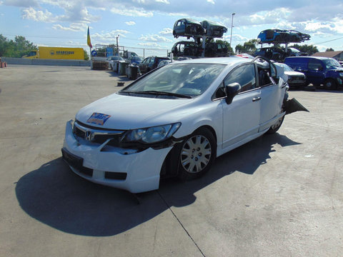 Dezmembram Honda Civic, 1.8BENZ, Tip Motor R18A1, An fabricatie 2008