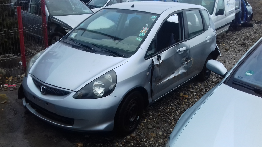 Dezmembram HONDA JAZZ - HATCHBACK - 1.2 