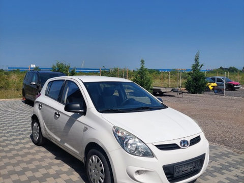 Dezmembram Hyundai I20 2010 1.2