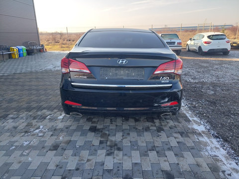 Dezmembram Hyundai I40 2017 1.7 CRDI D4FD 104 kw, atutomat