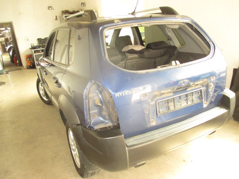 Dezmembram Hyundai Tucson 2.0 CRDI 103kw 140cp 4x2 D4EA euro 4 culoare OL 2006 2007 2008 2009