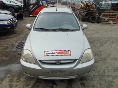 Dezmembram Kia Rio I , 1.4i , tip motor A3E , fabricatie 2003