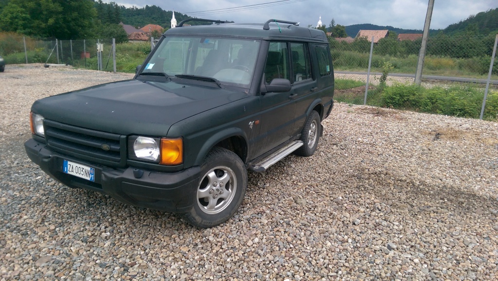 Dezmembram Land Rover Discovery 2