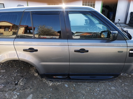 Dezmembram Land Rover Range Rover Sport 
