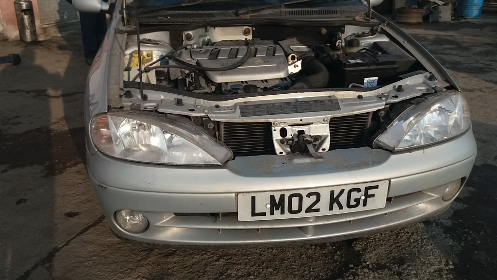 Dezmembram Megane 1 Cabrio