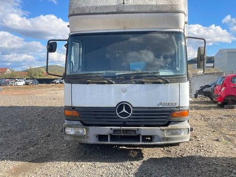 Dezmembram Mercedes Atego