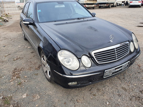 Dezmembram Mercedes-Benz E-Class W211, 2003, 2.7 177CP Tip- 642.961, Berlina