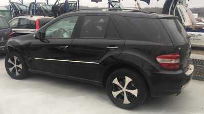 Dezmembram Mercedes Benz ML 164,320 CDI,an fabr. 2