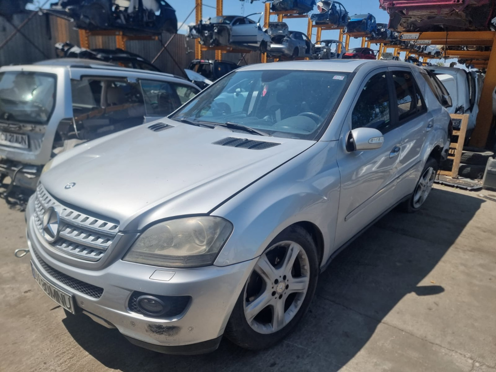 Dezmembram Mercedes-Benz ML W164 [2005 - 2008] 3.0 cdi 642940