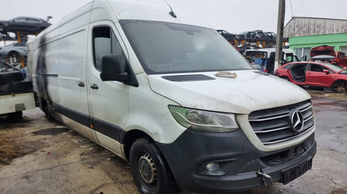 Dezmembram Mercedes-Benz Sprinter 3 907 