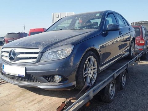 Dezmembram Mercedes - C-Class W204 - 2.2cdi - 2008