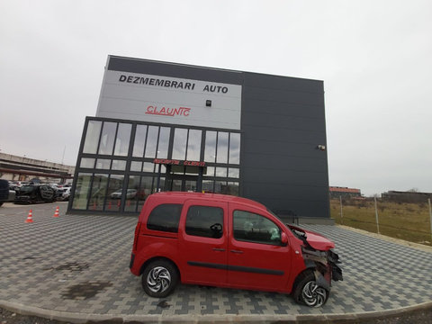 Dezmembram Mercedes CITAN 2013 1.5 dci 607.951