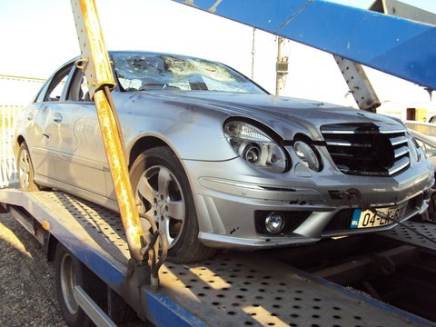 Dezmembram Mercedes E-Class 2006 - 2.7cdi