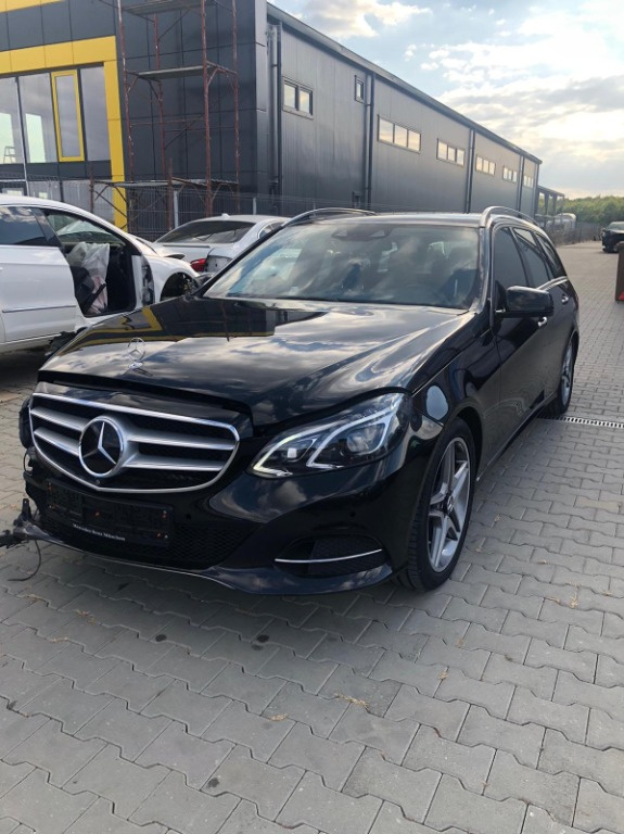 Dezmembram Mercedes E Class W 212, 350 4matic an fabr 2016