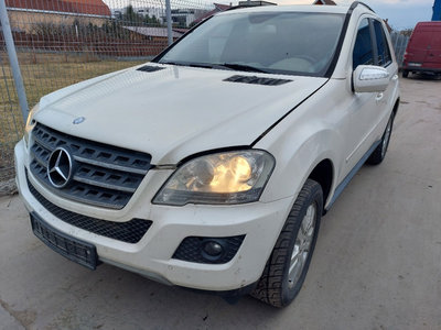 Dezmembram Mercedes ML W164 2009 2010 2011 2012 20