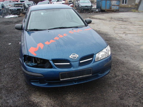 Dezmembram Nissan Almera N16 [2000 - 2003] Hatchback 3-usi 2.2 D MT (110 hp) II (N16)