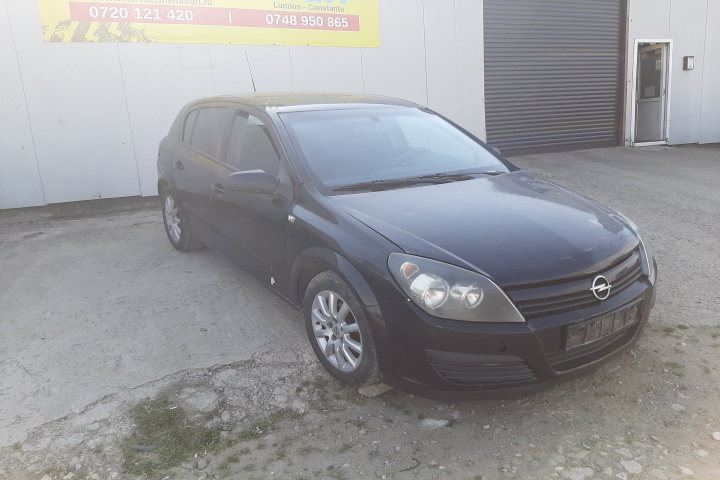 Dezmembram Opel Astra H [2004 - 2007] Hatchback 1.7 CDTI MT (101 hp)