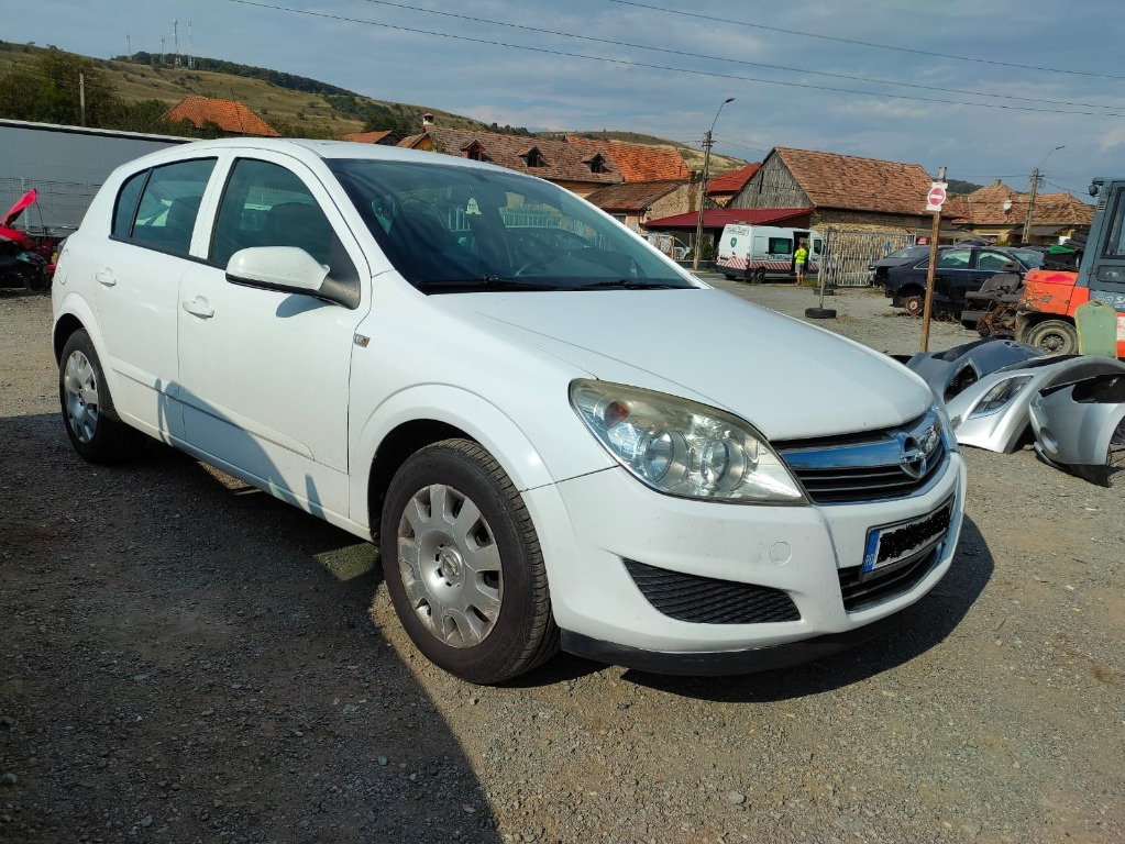 Dezmembram Opel Astra H 2008 1.3 CDTI Diesel Cod motor Z13DTH 90CP/66KW