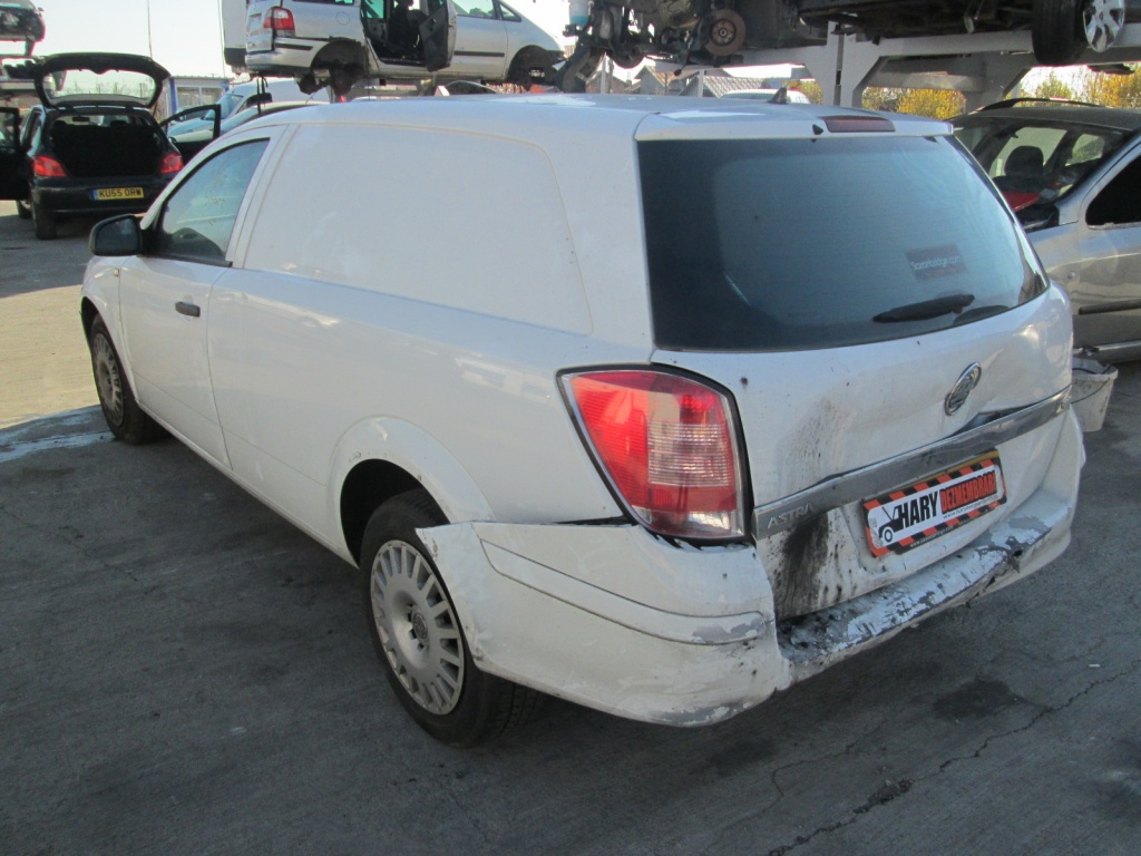 Dezmembram Opel Astra H Van, motor 1.3CD