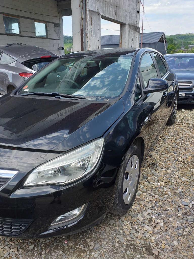 DEZMEMBRAM OPEL ASTRA J 2013 1.3 DTI